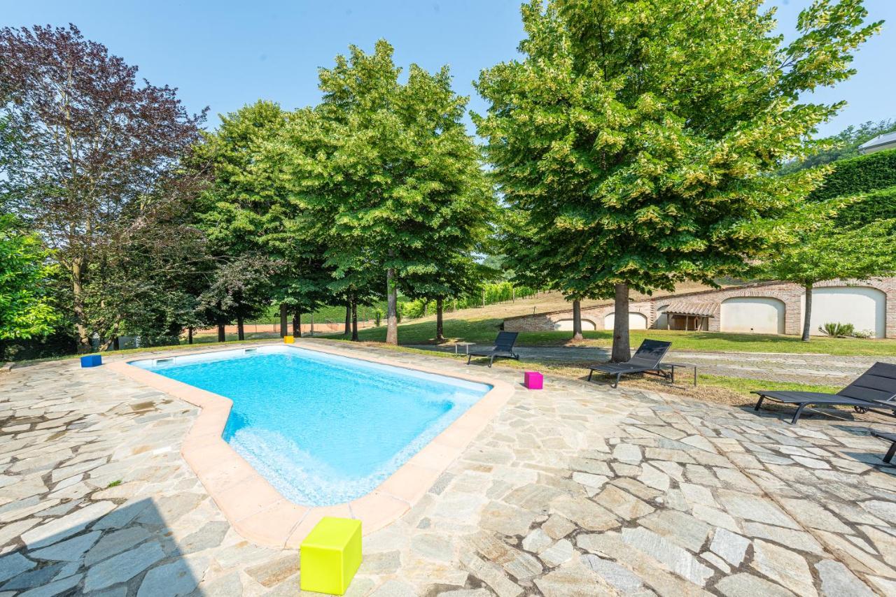 Villa Cornelia , Entire Villa With Private Pool Corneliano d'Alba Exterior foto